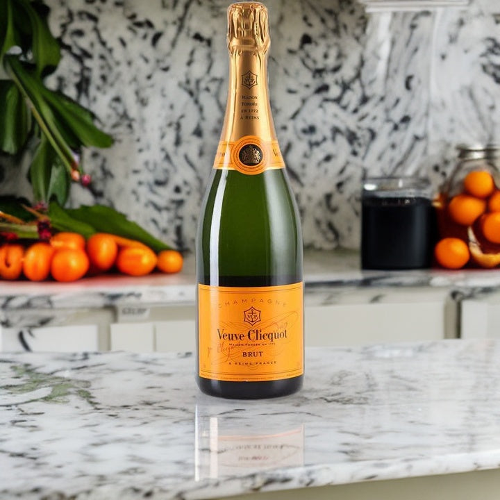 Veuve Clicquot Brut 0,75l a € 43,00 (oggi)